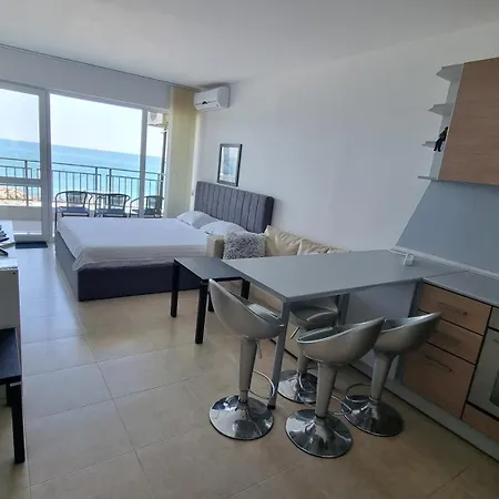 Seaview Apartmán *