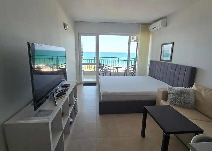Seaview Apartment